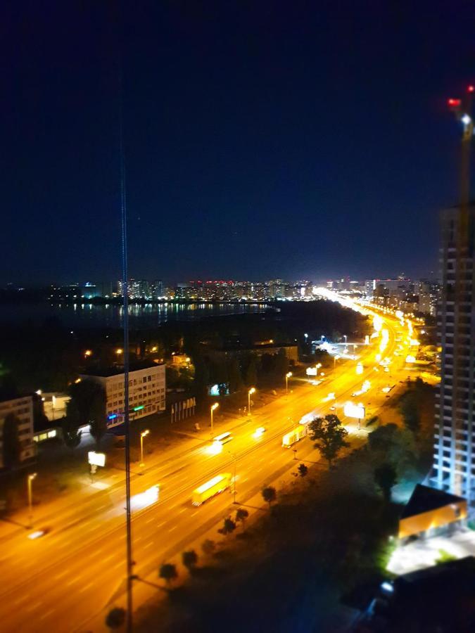 Олімпік Парк, 5Хв Від М Бориспільська, Завжди Є Світло, Генератор В Будинку! เคียฟ ภายนอก รูปภาพ